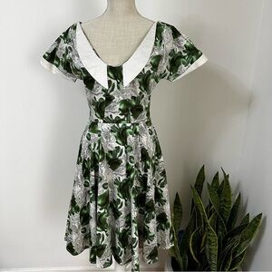 Hearts and Roses Retro Pin-up Rockabilly Green Dress Women’s Size 10